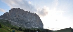 Archiv Foto Webcam Gipfel Langkofel, Berghotel Piz Seteur 19:00
