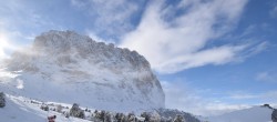 Archiv Foto Webcam Gipfel Langkofel, Berghotel Piz Seteur 13:00