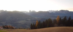 Archiv Foto Webcam Panoramablick Dolomiten 06:00