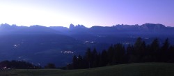 Archiv Foto Webcam Panoramablick Dolomiten 05:00