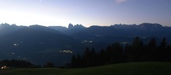 Archiv Foto Webcam Panoramablick Dolomiten 05:00
