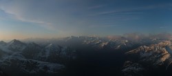 Archiv Foto Webcam Mont-Blanc-Gruppe Panorama 05:00