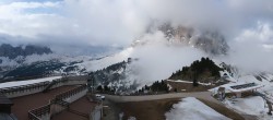Archived image Webcam Val Gardena - View Ciampinoi top station 02:00
