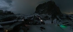 Archived image Webcam Val Gardena - View Ciampinoi top station 01:00