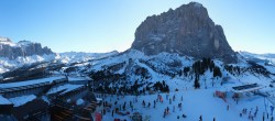 Archived image Webcam Val Gardena - View Ciampinoi top station 13:00