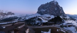 Archiv Foto Webcam Gröden: Ausblick Ciampinoi 19:00