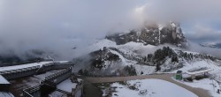 Archiv Foto Webcam Gröden: Ausblick Ciampinoi 05:00