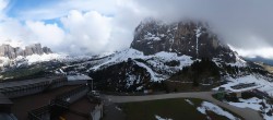 Archiv Foto Webcam Gröden: Ausblick Ciampinoi 15:00