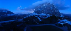 Archiv Foto Webcam Gröden: Ausblick Ciampinoi 03:00