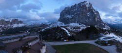 Archiv Foto Webcam Gröden: Ausblick Ciampinoi 19:00