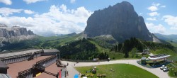 Archiv Foto Webcam Gröden: Ausblick Ciampinoi 13:00