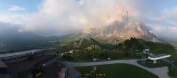 Archiv Foto Webcam Gröden: Ausblick Ciampinoi 05:00