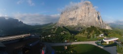 Archiv Foto Webcam Gröden: Ausblick Ciampinoi 06:00