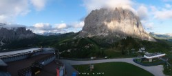 Archiv Foto Webcam Gröden: Ausblick Ciampinoi 05:00
