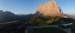 Archiv Foto Webcam Gröden: Ausblick Ciampinoi 05:00