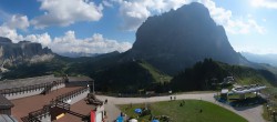 Archiv Foto Webcam Gröden: Ausblick Ciampinoi 15:00