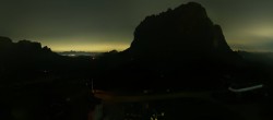 Archiv Foto Webcam Gröden: Ausblick Ciampinoi 23:00