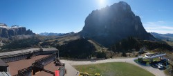 Archiv Foto Webcam Gröden: Ausblick Ciampinoi 13:00