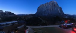 Archiv Foto Webcam Gröden: Ausblick Ciampinoi 05:00