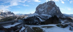 Archived image Webcam Val Gardena - View Ciampinoi top station 13:00
