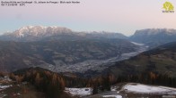 Archived image Webcam Gernkogel - View to the North 05:00