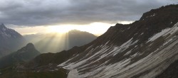 Archiv Foto Webcam ARP Aussichtsplattform Courmayeur 05:00