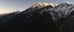 Archived image Webcam Panorama over Checrouit Courmayeur 05:00