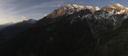 Archiv Foto Webcam Checrouit Panoramablick, Courmayeur 05:00