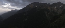 Archiv Foto Webcam Checrouit Panoramablick, Courmayeur 05:00