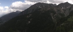 Archived image Webcam Panorama over Checrouit Courmayeur 17:00