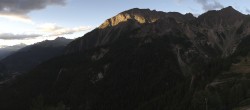Archiv Foto Webcam Checrouit Panoramablick, Courmayeur 05:00