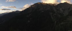 Archiv Foto Webcam Checrouit Panoramablick, Courmayeur 05:00