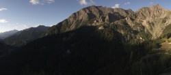Archiv Foto Webcam Checrouit Panoramablick, Courmayeur 06:00