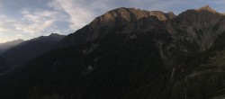 Archiv Foto Webcam Checrouit Panoramablick, Courmayeur 05:00