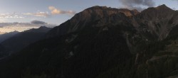 Archiv Foto Webcam Checrouit Panoramablick, Courmayeur 05:00