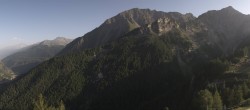 Archiv Foto Webcam Checrouit Panoramablick, Courmayeur 17:00