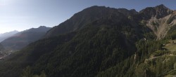 Archiv Foto Webcam Checrouit Panoramablick, Courmayeur 09:00