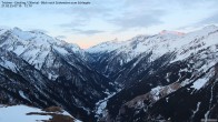 Archiv Foto Webcam Tristner/ Zillertal - Blick zum Grinberg 06:00