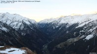 Archiv Foto Webcam Tristner/ Zillertal - Blick zum Grinberg 06:00