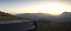 Archived image Webcam Panoramic view from the Männlichen 05:00