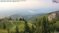 Archiv Foto Webcam Kampenwand - Blick nach Norden über den Chiemsee 19:00
