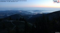 Archiv Foto Webcam Kampenwand - Blick nach Norden über den Chiemsee 05:00