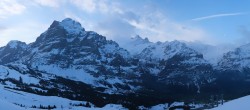 Archived image Webcam Panoramic view First and Grindelwald 05:00