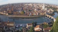 Archived image Webcam Castel San Pietro - View of Verona 07:00