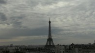 Archiv Foto Webcam Panorama Paris: Blick auf den Eiffelturm 11:00