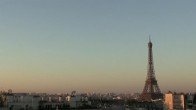 Archiv Foto Webcam Panorama Paris: Blick auf den Eiffelturm 07:00