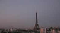 Archiv Foto Webcam Panorama Paris: Blick auf den Eiffelturm 05:00