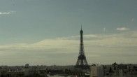Archiv Foto Webcam Panorama Paris: Blick auf den Eiffelturm 11:00