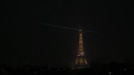 Archiv Foto Webcam Panorama Paris: Blick auf den Eiffelturm 21:00