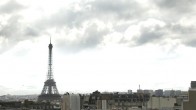 Archiv Foto Webcam Panorama Paris: Blick auf den Eiffelturm 13:00